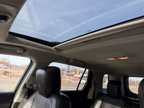 Used 2014 GMC Terrain Denali w/ Cargo Package image 31