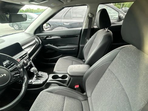 Used 2024 Kia Seltos X-Line AWD/4WD image 5