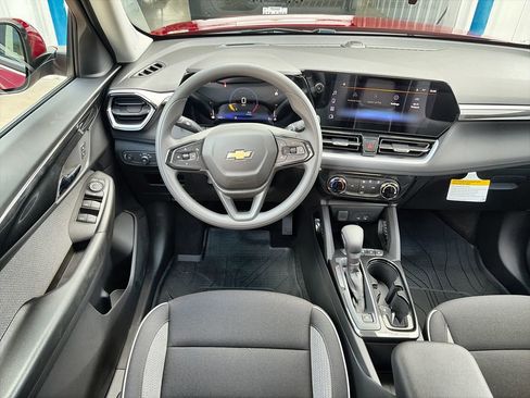 New 2026 Chevrolet TrailBlazer LT w/ Driver Confidence Package image 12
