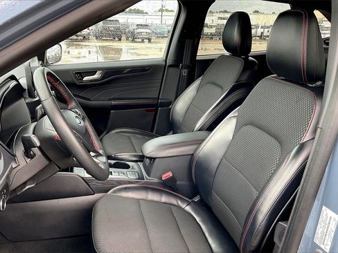 Certified 2023 Ford Escape ST-Line image 18