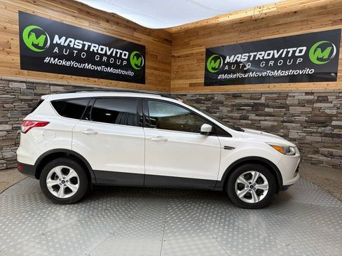 Used 2014 Ford Escape SE w/ Equipment Group 201A AWD/4WD image 16