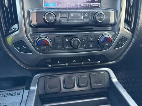 Used 2018 Chevrolet Silverado 1500 LT w/ All Star Edition AWD/4WD image 13