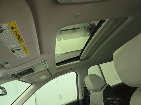 Used 2024 Honda CR-V EX image 24