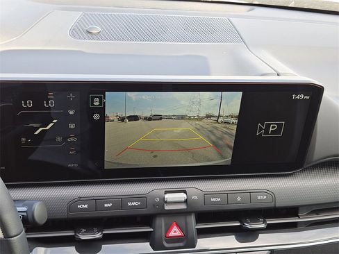 New 2025 Kia K4 GT-Line image 13