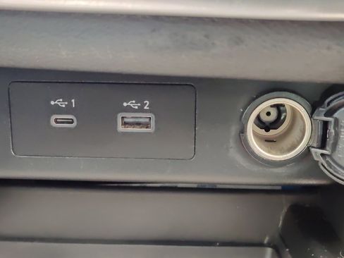 Certified 2023 Nissan Rogue SV image 22