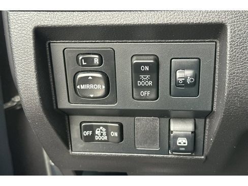 Used 2014 Toyota Tundra SR5 RWD image 30