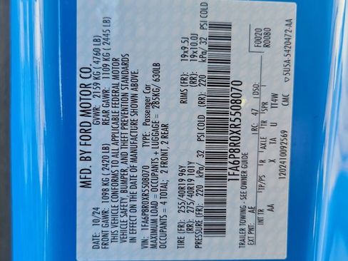 Used 2024 Ford Mustang Dark Horse RWD image 30