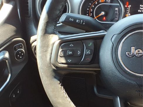 Used 2023 Jeep Wrangler Unlimited Sport AWD/4WD image 21
