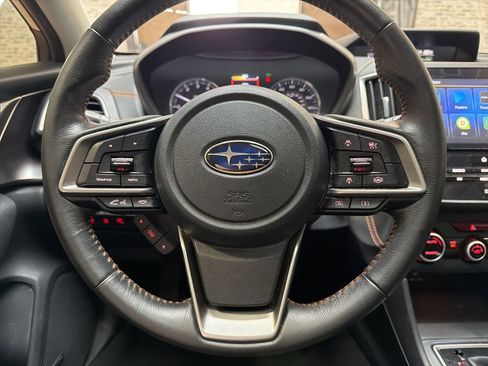 Used 2022 Subaru Crosstrek 2.5i Limited w/ Moonroof Package 2 AWD/4WD image 16