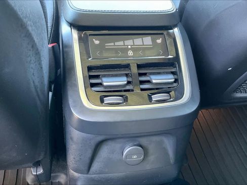 Used 2023 Volvo XC90 T8 Plus w/ Protection Package image 38