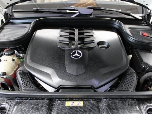 Used 2022 Mercedes-Benz GLS 580 4MATIC image 33