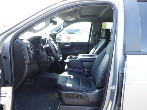 Used 2023 Chevrolet Silverado 1500 Custom AWD/4WD image 18