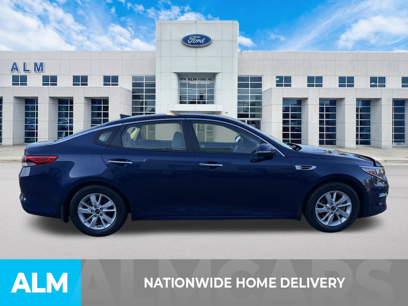 Used 2016 Kia Optima LX w/ LX Convenience Package FWD image 4