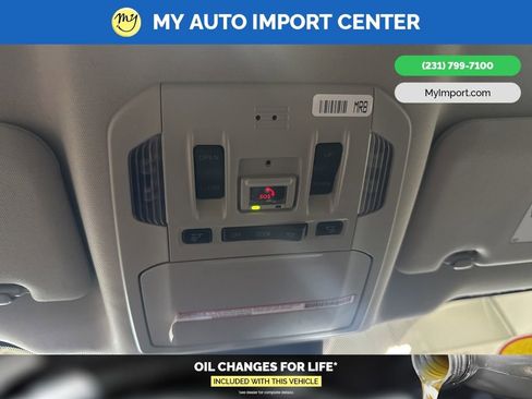 Used 2022 Toyota Highlander Limited image 23