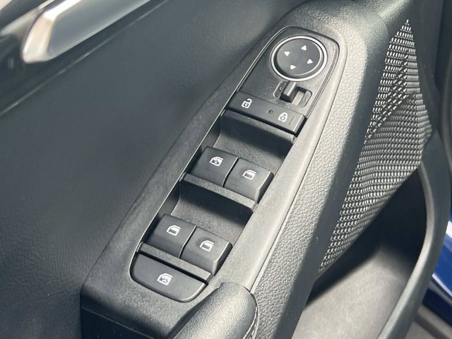 Used 2023 Kia Seltos EX AWD/4WD image 15