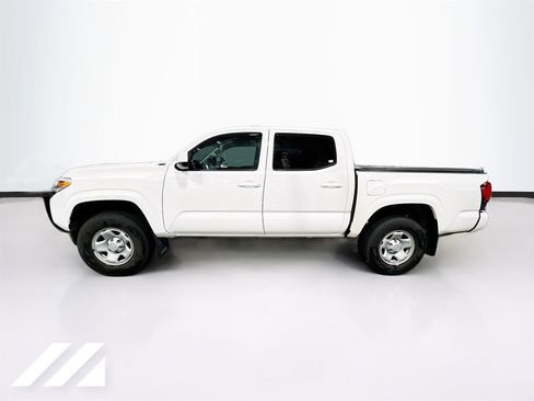 Used 2021 Toyota Tacoma SR AWD/4WD image 8