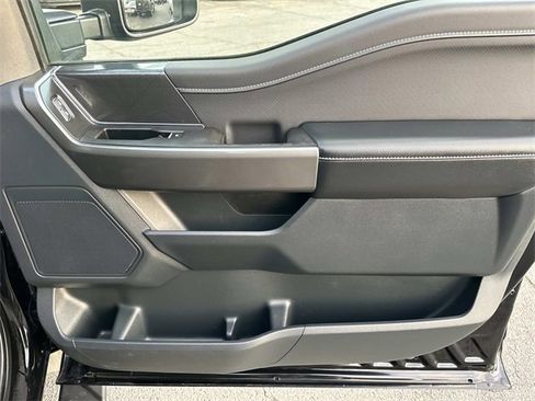 Used 2022 Ford F150 XLT w/ Equipment Group 302A High image 27