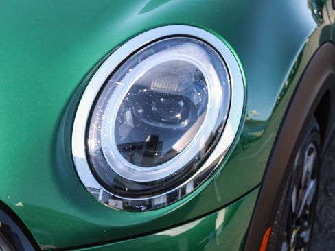 Used 2023 MINI Cooper SE FWD image 8