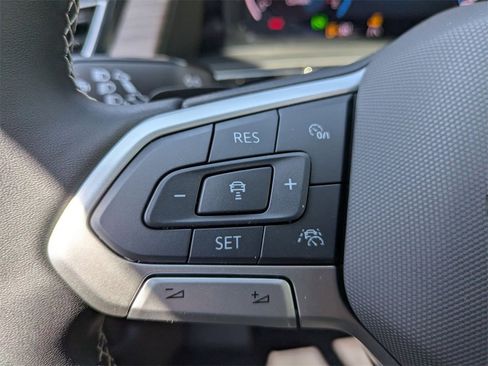 New 2025 Volkswagen Atlas SEL image 18