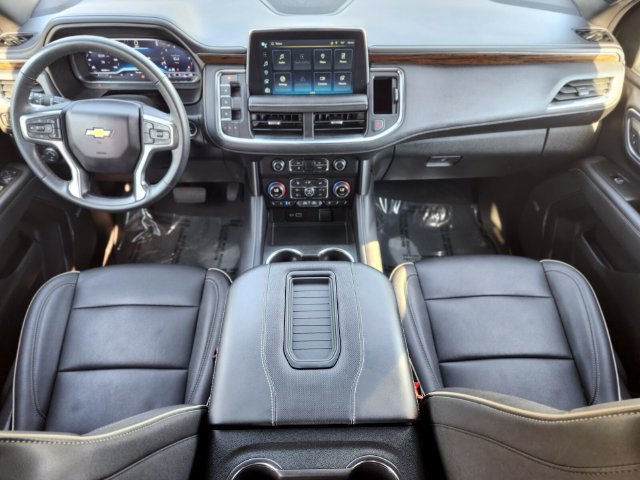Used 2023 Chevrolet Tahoe Premier AWD/4WD image 12