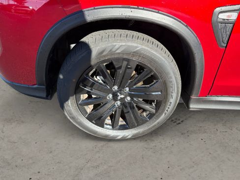 Used 2025 Mitsubishi Outlander Sport LE image 9