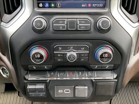 Used 2021 Chevrolet Silverado 1500 RST w/ Z71 Off-Road Package AWD/4WD image 18