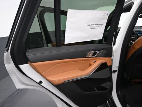 New 2026 BMW X5 xDrive50e AWD/4WD image 28