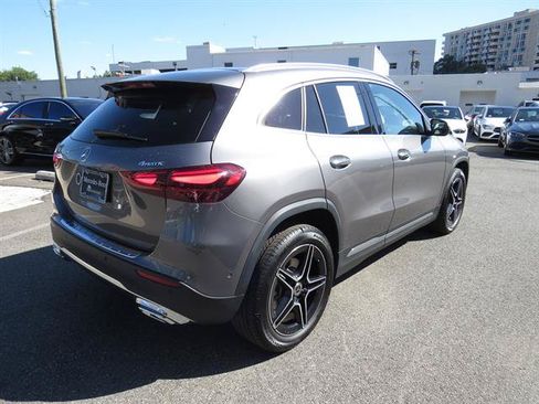 Used 2026 Mercedes-Benz GLA 250 4MATIC image 4