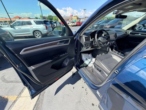 Used 2018 Volkswagen Atlas SEL Premium AWD/4WD image 10