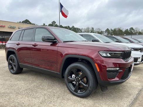 New 2025 Jeep Grand Cherokee Limited w/ Black Appearance Package image 1