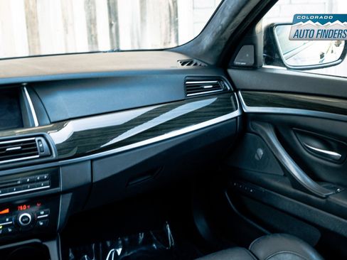 Used 2015 BMW M5 RWD image 22