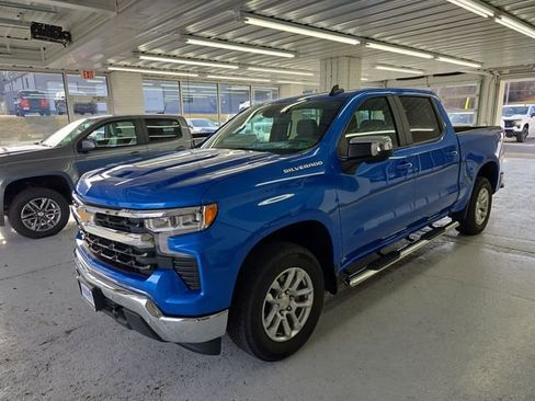 Certified 2025 Chevrolet Silverado 1500 LT w/ Safety Package image 2