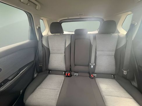 Used 2021 Nissan Rogue SV AWD/4WD image 12