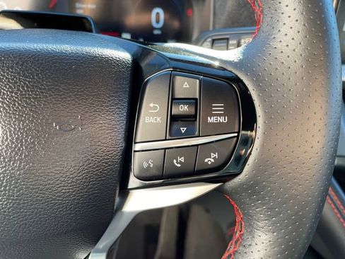 Used 2025 Ford Explorer ST-Line w/ ST-Line Street Pack image 33
