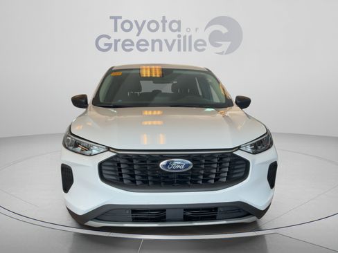 Used 2024 Ford Escape Active w/ Cold Weather Package FWD image 9