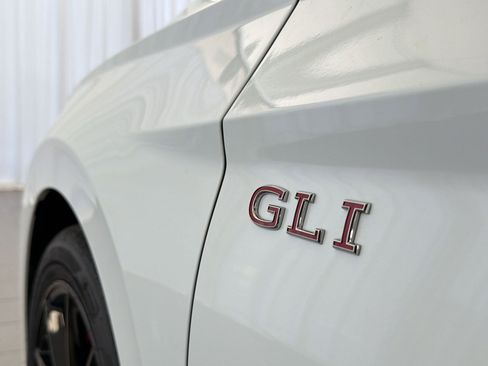 New 2026 Volkswagen Jetta GLI Autobahn FWD image 32