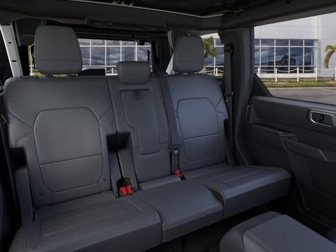 New 2026 Ford Bronco Badlands AWD/4WD image 33