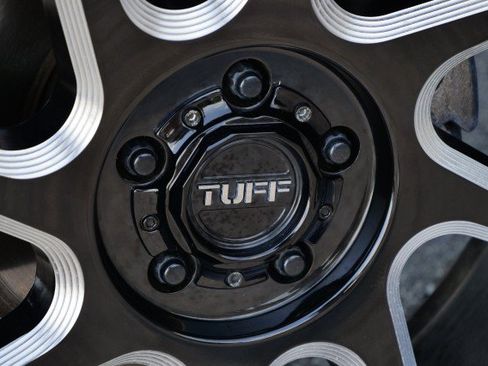 Used 2021 Jeep Gladiator Rubicon AWD/4WD image 9