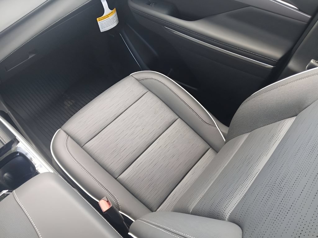 New 2025 Buick Enclave Sport Touring w/ Super Cruise Package FWD image 22