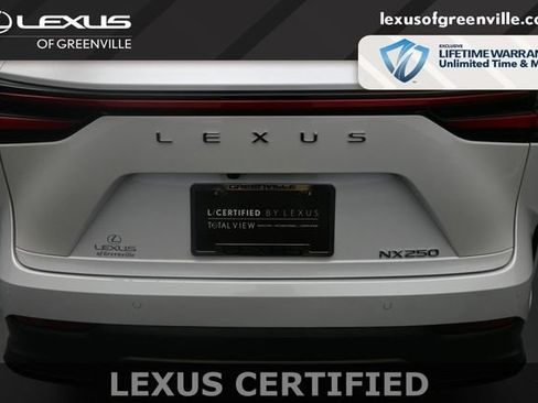 Certified 2025 Lexus NX 250 FWD w/ Towing Package (2000 Lbs) image 10