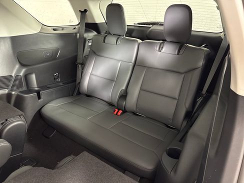 New 2026 Ford Explorer Active w/ Active Comfort Package RWD image 29