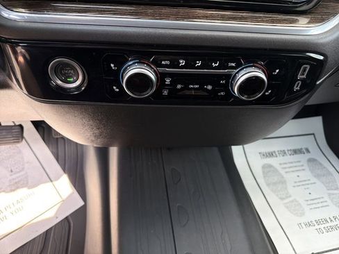 Used 2024 GMC Sierra 1500 Elevation AWD/4WD image 24