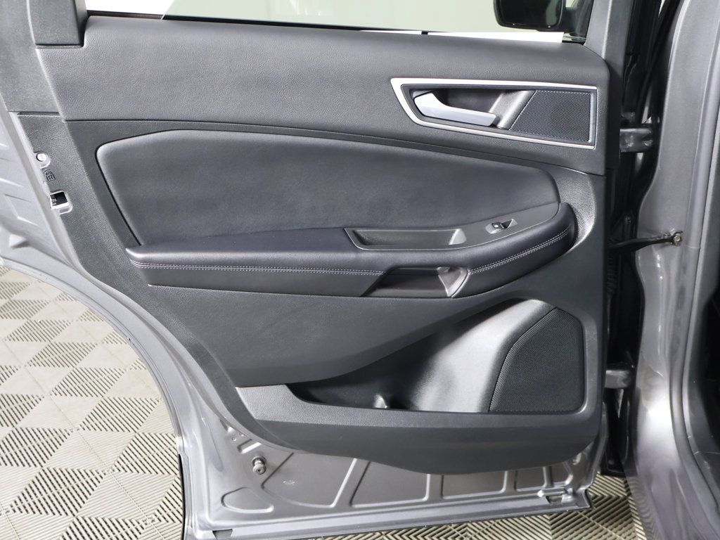Used 2024 Ford Edge SEL w/ Convenience Package AWD/4WD image 24