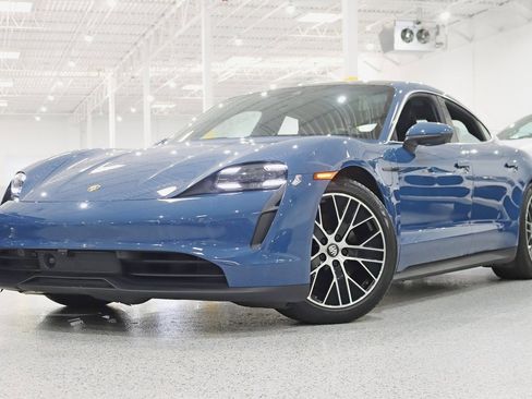 Used 2021 Porsche Taycan 4S image 6