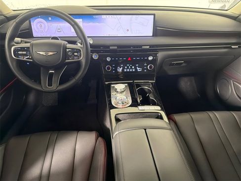 Used 2025 Genesis G80 2.5T image 23