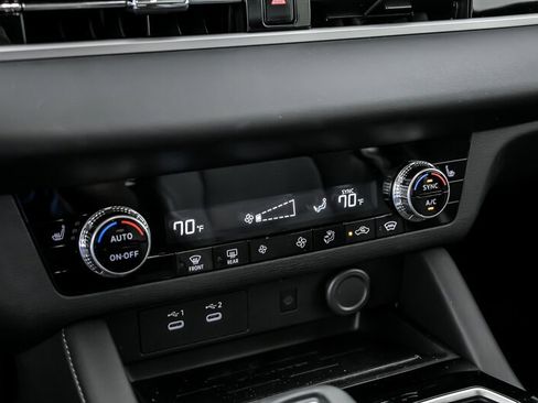 New 2025 Mitsubishi Outlander SE AWD/4WD image 21