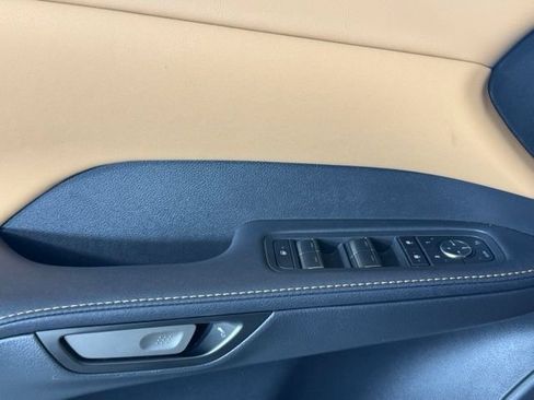 Used 2025 Lexus RX 350 Premium w/ Accessory Package (Z1) FWD image 19