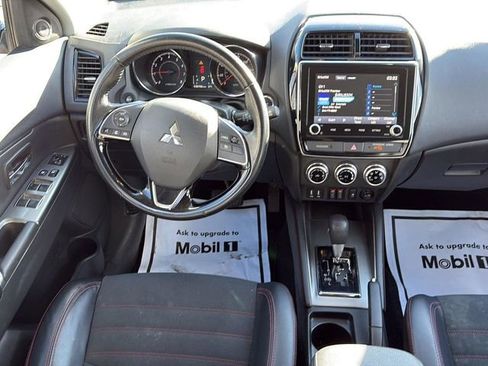 Used 2024 Mitsubishi Outlander Sport AWD image 16