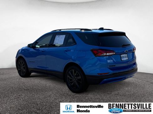 Used 2024 Chevrolet Equinox RS image 3