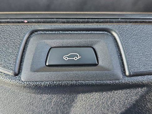 Certified 2023 BMW X5 sDrive40i w/ Executive Package image 13